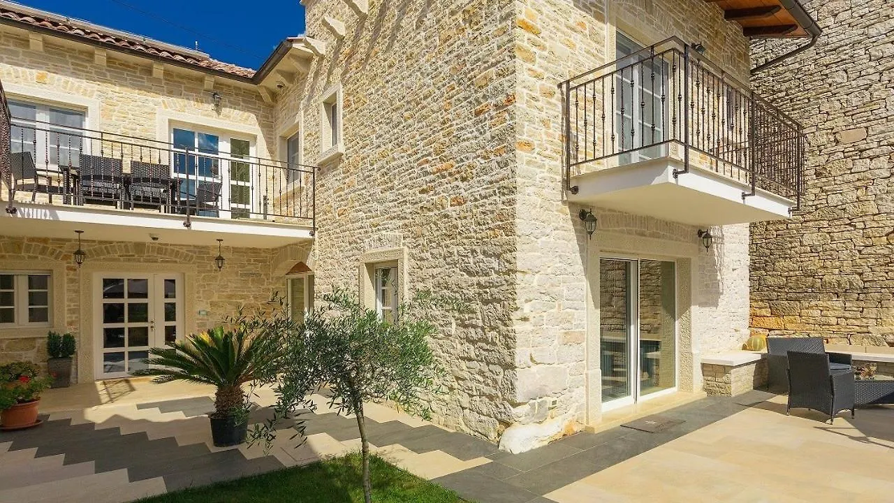 Beautiful Istrian Villa Patrick With A Pool Pazin 0*,